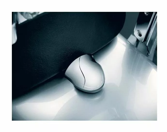 Kuryakyn Speed Tab Quick Release Seat Latch For Harley - Image 2